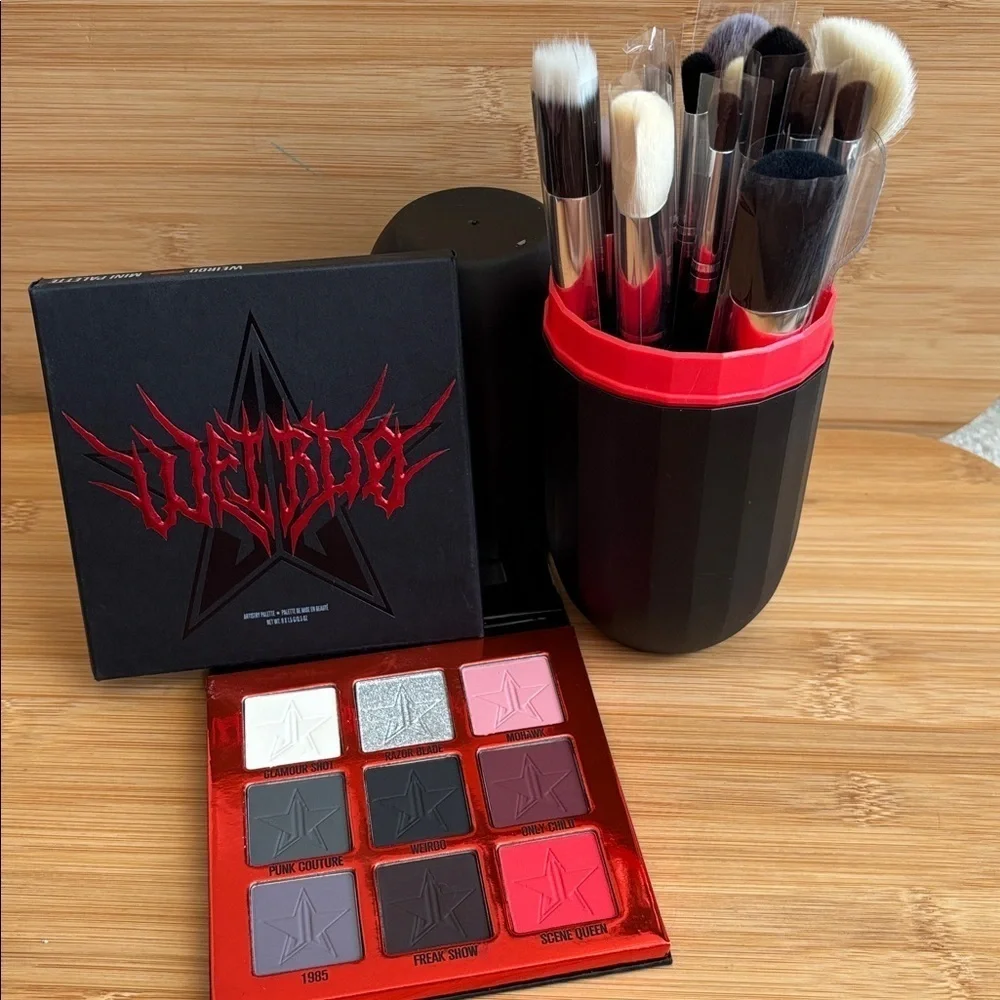 Brand New Jeffree Star Weirdo Mini Palette Halloween Gothic & 18-Piece Brush Set